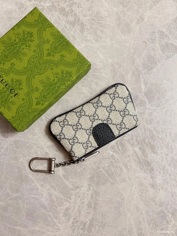 First bag ru Gucci key GG matelassé case Marmont 0707